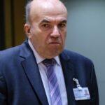 Bulgaria vuelve a llamar a su embajador en medio de crecientes tensiones con Skopje