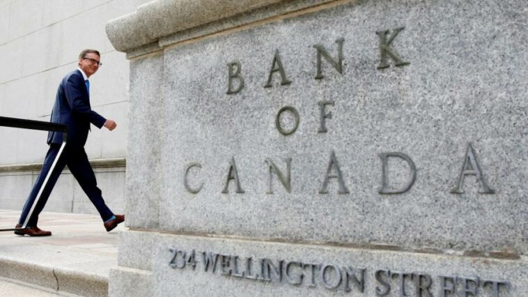 El Banco de Canadá señala una probable pausa en el ajuste después del último aumento de la tasa de interés