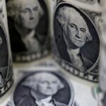 El dólar se mantiene firme mientras los comerciantes esperan el IPC