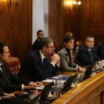 El parlamento serbio debatirá sobre Kosovo, Vucic llama a la oposición a las conversaciones