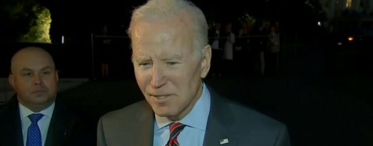 El presidente Biden insta a quienes buscan justicia a no recurrir a la violencia tras la publicación del video de Tire Nichols