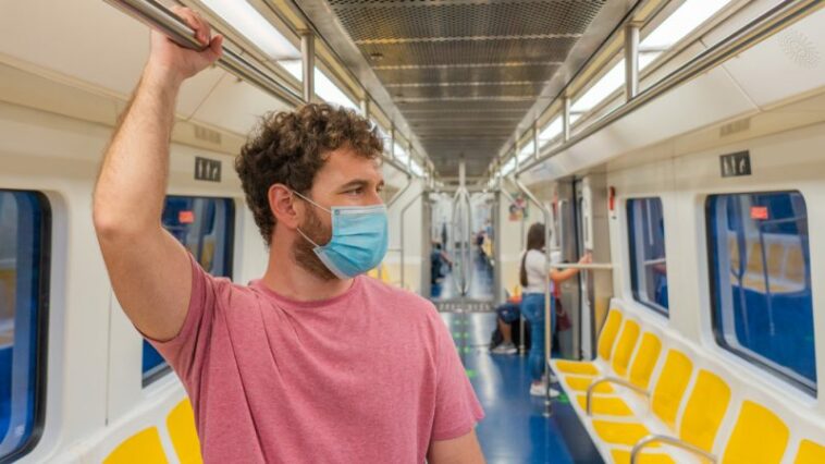 España eliminará el uso obligatorio de mascarillas en el transporte público