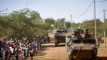 Francia respetará la petición de Burkina Faso de retirar las tropas en el plazo de un mes