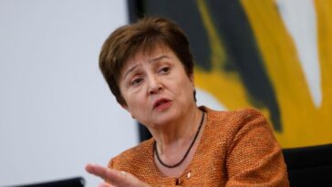 La economía mundial se enfrenta a un año más difícil en 2023, advierte Georgieva del FMI