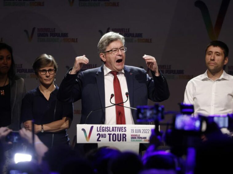 La izquierda radical eclipsa la carrera por el liderazgo del Partido Socialista francés