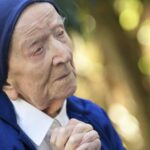 La persona más anciana del mundo, una monja francesa, muere a los 118 años |  CNN