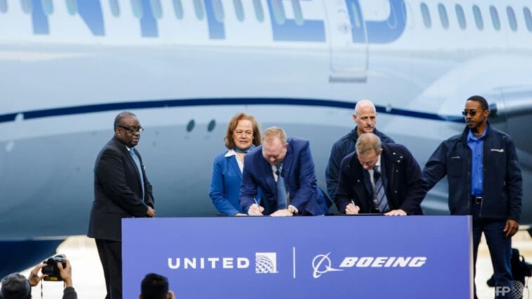 Las entregas de Boeing aumentaron en 2022, pero siguen rezagadas Airbus