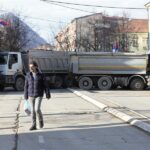 Las fuerzas de paz lideradas por la OTAN desmantelan las últimas barricadas en el norte de Kosovo