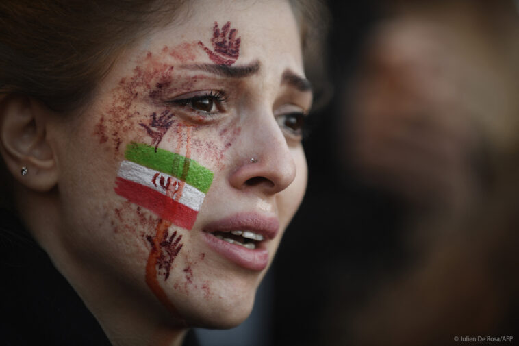 Parlamento condena violaciones de derechos humanos en Irán |  Noticias |  Parlamento Europeo