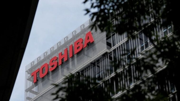 El grupo liderado por JIP hace una oferta final para comprar Toshiba-Nikkei