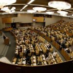 Kartapolov pidió no esperar "decisiones emocionantes" de la Duma el 22 de febrero