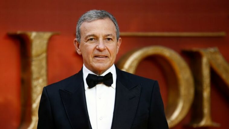 Los inversores de Disney esperan el plan de reactivación del CEO Iger con resultados a la vista