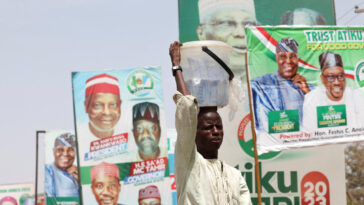 Los líderes de la oposición de Nigeria rechazan los primeros resultados que muestran el liderazgo del partido gobernante