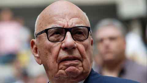 Rupert Murdoch reconoció que algunos presentadores de Fox News respaldaron afirmaciones electorales estadounidenses robadas