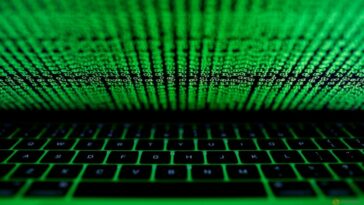 Al menos 50 empleados del gobierno de EE. UU. atacados con software espía, lo que provocó nuevas reglas