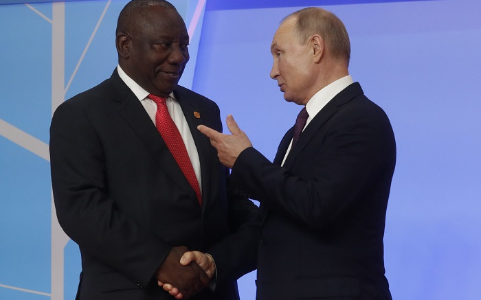 Demasiado pronto para decir cómo responderá Sudáfrica a Putin en la cumbre de los Brics, dice Magwenya