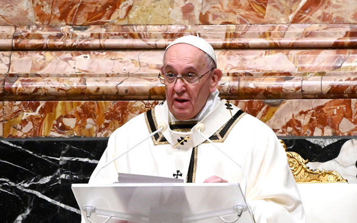 El Papa extiende la ley sobre abusos sexuales a los líderes laicos