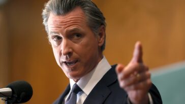 El gobernador de California, Newsom, dice que el estado no hará negocios con Walgreens