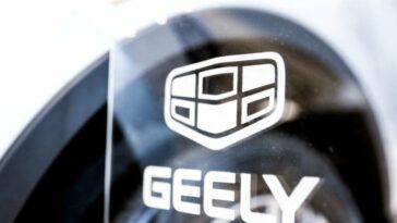 Geely incluirá ocho plantas chinas de tren motriz en Renault JV: fuentes