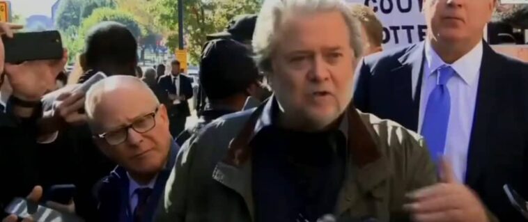 La derecha se está derritiendo cuando Steve Bannon va a la guerra con Fox News