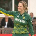 La gran danesa femenina de Proteas van Niekerk se retira oficialmente del cricket