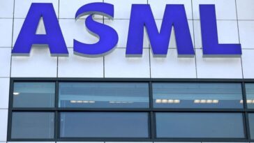 Los proveedores del fabricante de equipos de chips exclusivos ASML observan las plantas de Asia fuera de China en medio de las tensiones