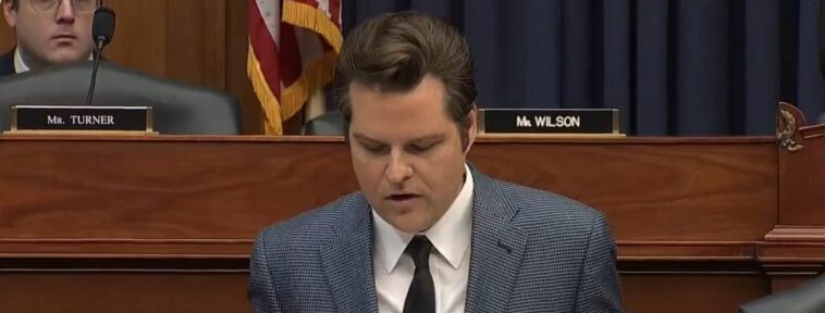 Matt Gaetz acaba de ser arrestado usando propaganda china en una audiencia