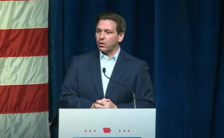 Ron DeSantis intentó interactuar con humanos en Iowa y no salió bien