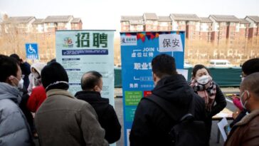 China presenta plan para impulsar el empleo con énfasis en los jóvenes