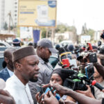 Corte senegalesa suspende sentencia de prisión al líder opositor Sonko