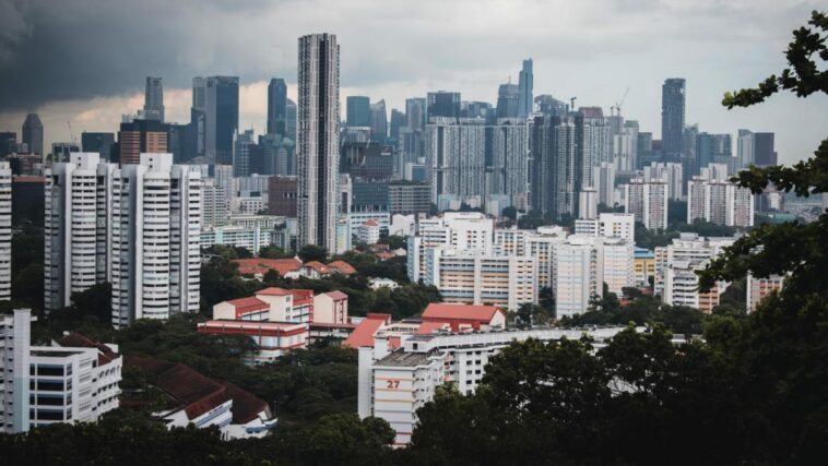 El mercado de alquiler de Singapur se desacelera a medida que los inquilinos se resisten a las alzas y recurren a alternativas