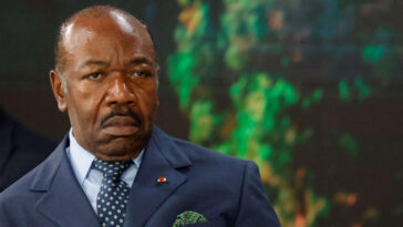 Gabón reduce mandato presidencial a cinco años antes de elecciones