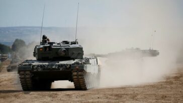 Los tanques Leopard 2 españoles se dirigen a Ucrania, confirma el ministro de Defensa |  CNN