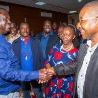 Odinga planea nuevas protestas en Kenia mientras Ruto pide más diálogo