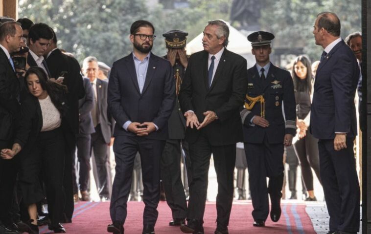 Las reuniones entre presidentes crean complicidad y cariño, dijo Boric a Fernández