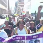 Sudafricanos marchan contra el proyecto de ley anti-lgbt de Uganda