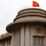 El banco central de Vietnam compró $ 4.9 mil millones en los primeros 4 meses para aumentar las reservas: ministro