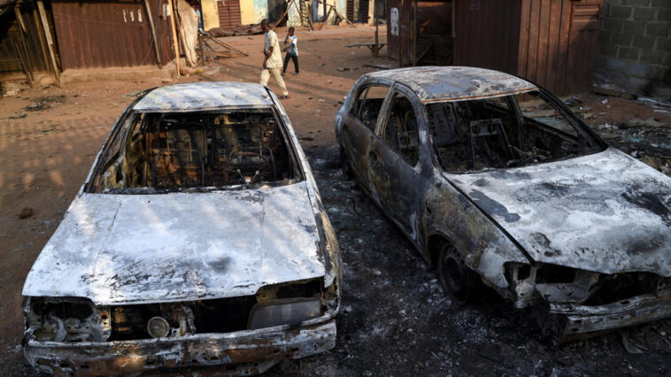 Más de 100 muertos en enfrentamientos entre pastores y agricultores en el centro de Nigeria