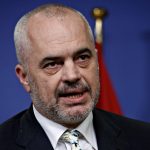 El primer ministro albanés advierte que se enfrían las relaciones con Serbia por el arresto de la policía de Kosovo