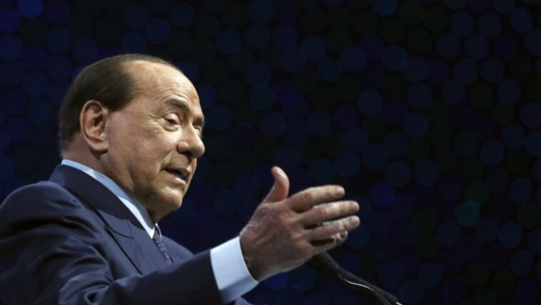 Caballero del Trabajo: Fallece el ex primer ministro italiano Silvio Berlusconi