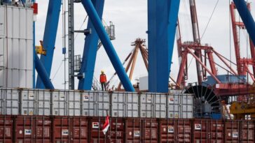 El superávit comercial de mayo de Indonesia se reduce más de lo esperado