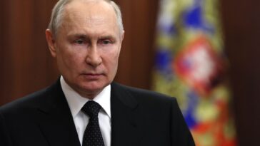 La rebelión en Rusia revela 'grietas' en el régimen de Putin, dice el secretario Blinken