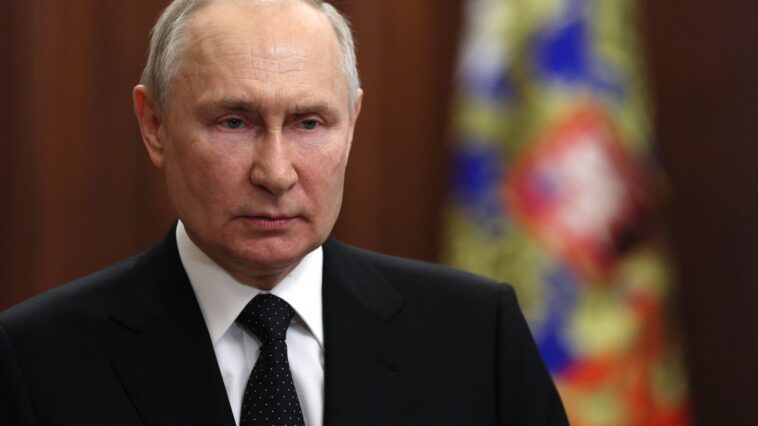 La rebelión en Rusia revela 'grietas' en el régimen de Putin, dice el secretario Blinken