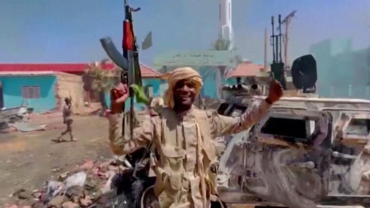 Las ciudades del oeste de Sudán bajo fuego mientras se extiende la guerra de dos meses