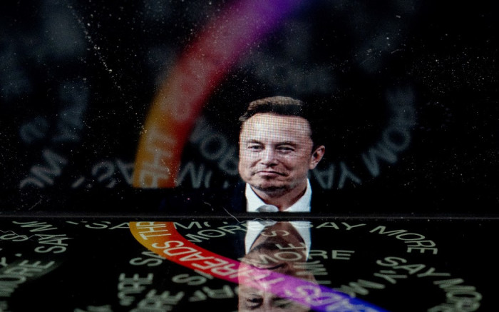Musk amenaza con demandar a su rival de Twitter Threads despega