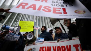 Uber y DoorDash demandan a la ciudad de Nueva York por ley de salario mínimo