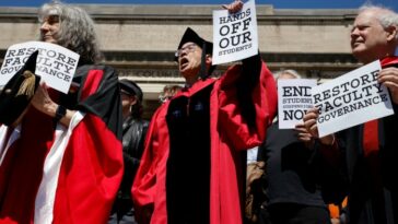Profesores de la Universidad de Columbia se solidarizan con el derecho de sus estudiantes a protestar sin ser arrestados