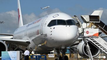 La compra del Mega C919 por parte de la aerolínea insignia de China eleva el jet local en competencia con Boeing