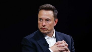 Musk de Tesla predice que la IA será más inteligente que el ser humano más inteligente el próximo año