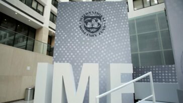 Los riesgos a la baja para Pakistán siguen siendo excepcionalmente altos, dice el FMI